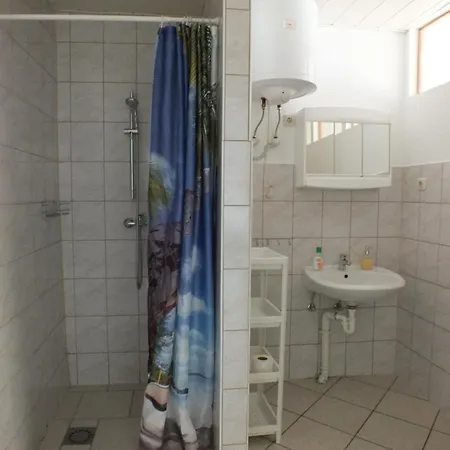2 Im Buntspecht Pruchten