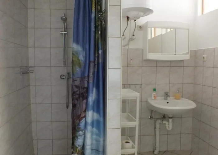 2 Im Buntspecht Pruchten